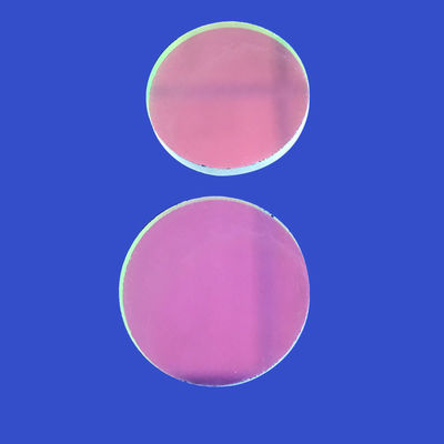 Custom OEM ODM 650nm infraroodfilterglas met 10/5 tot 60/40 oppervlaktekwaliteit voor optische toepassingen