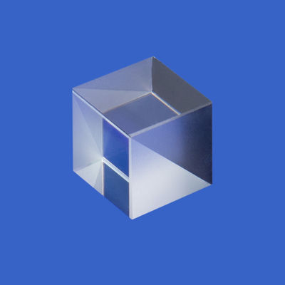 Van de Splitsersznse CaF2 van de polarisatiestraal het Prisma van de de Hoekkubus